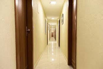 Hotel Downtown Santana 2*